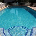 Villa Pinos *